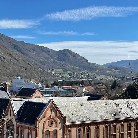 דירה Au Dessus Du Chateau פואה